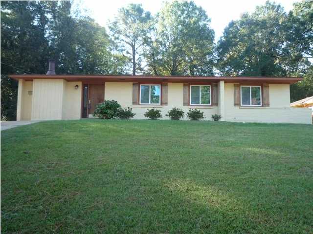 3526 willow lane montgomery al